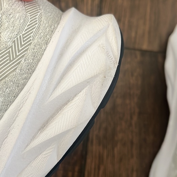 ASICS Dynablast Running Sneakers in White and Glacier Grey - Picture 11 of 14